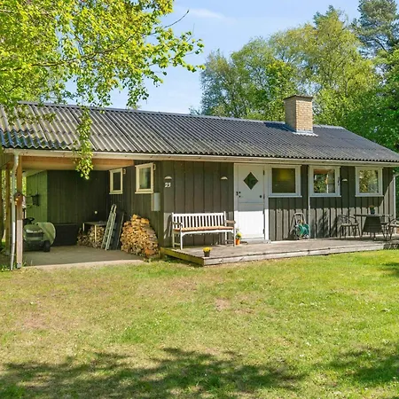 Cozy Near And Town Life * Nyrup