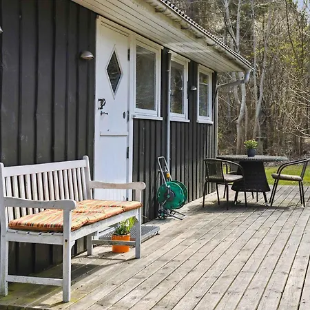 Cozy Near And Town Life *